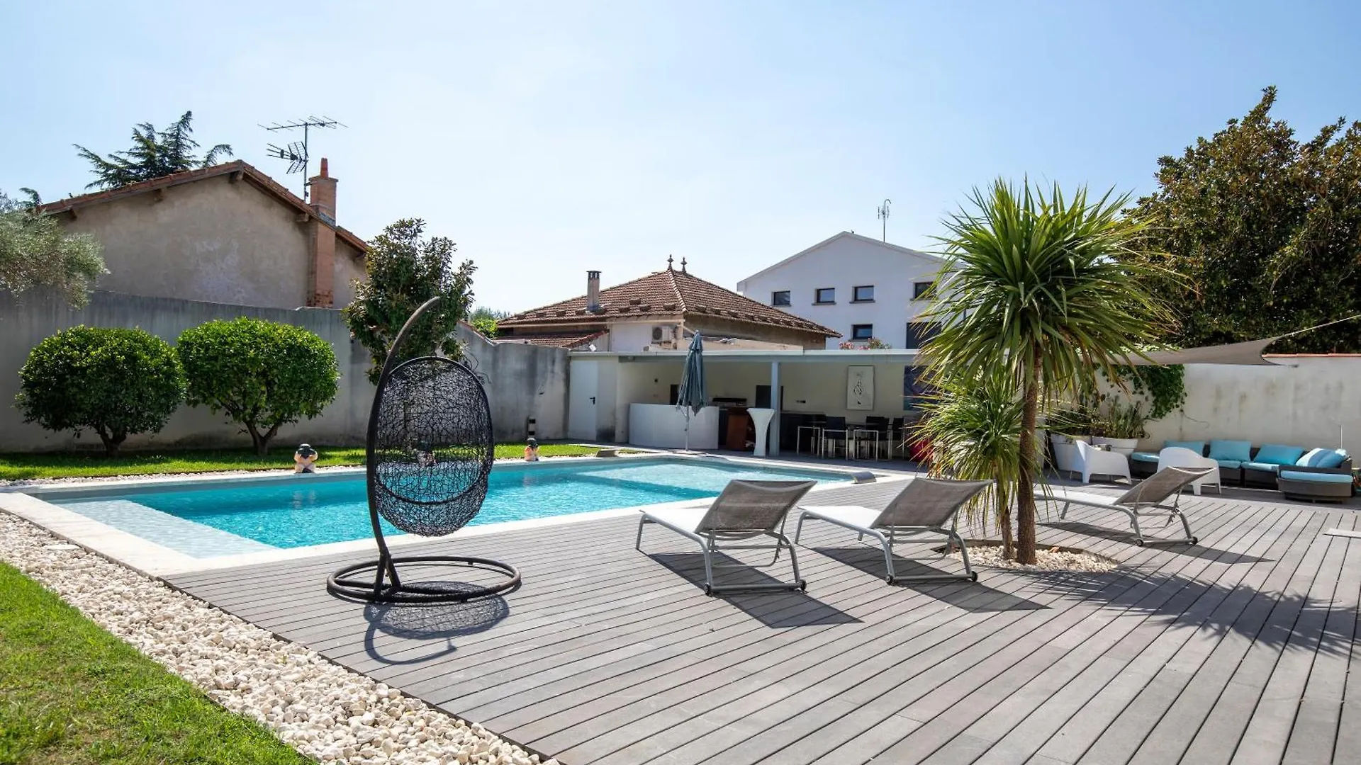 Villa Leonie Piscine Clim 5 Chambres 1 Dortoir 15 Personnes Avinhão