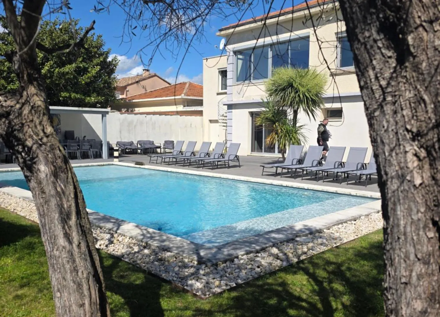 Villa Leonie Piscine Clim 5 Chambres 1 Dortoir 15 Personnes Avinhão França
